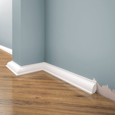 Creativa LPC-01M white painted skirting board 